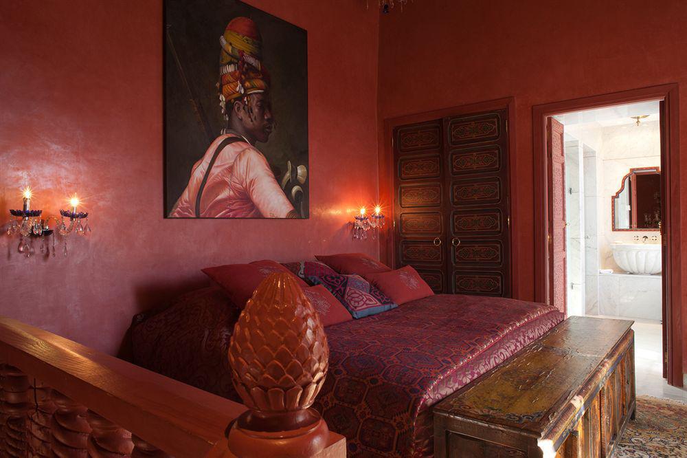 Tigmiza Boutique Hotel & Spa Ouled Jelal Exterior foto A bedroom at the hotel