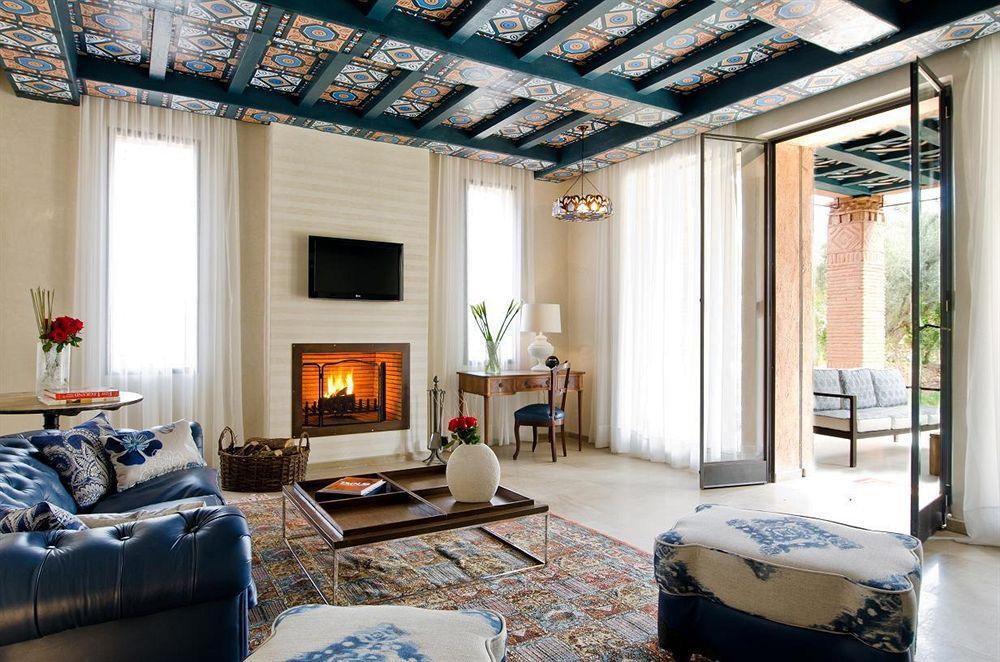 Tigmiza Boutique Hotel & Spa Ouled Jelal Exterior foto A suite at the Mandarin Oriental, Munich