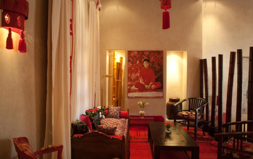 Tigmiza Boutique Hotel & Spa Ouled Jelal Cameră foto A Chinese massage parlor in Paris