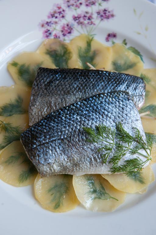 Tigmiza Boutique Hotel & Spa Ouled Jelal Exterior foto Pickled herring
