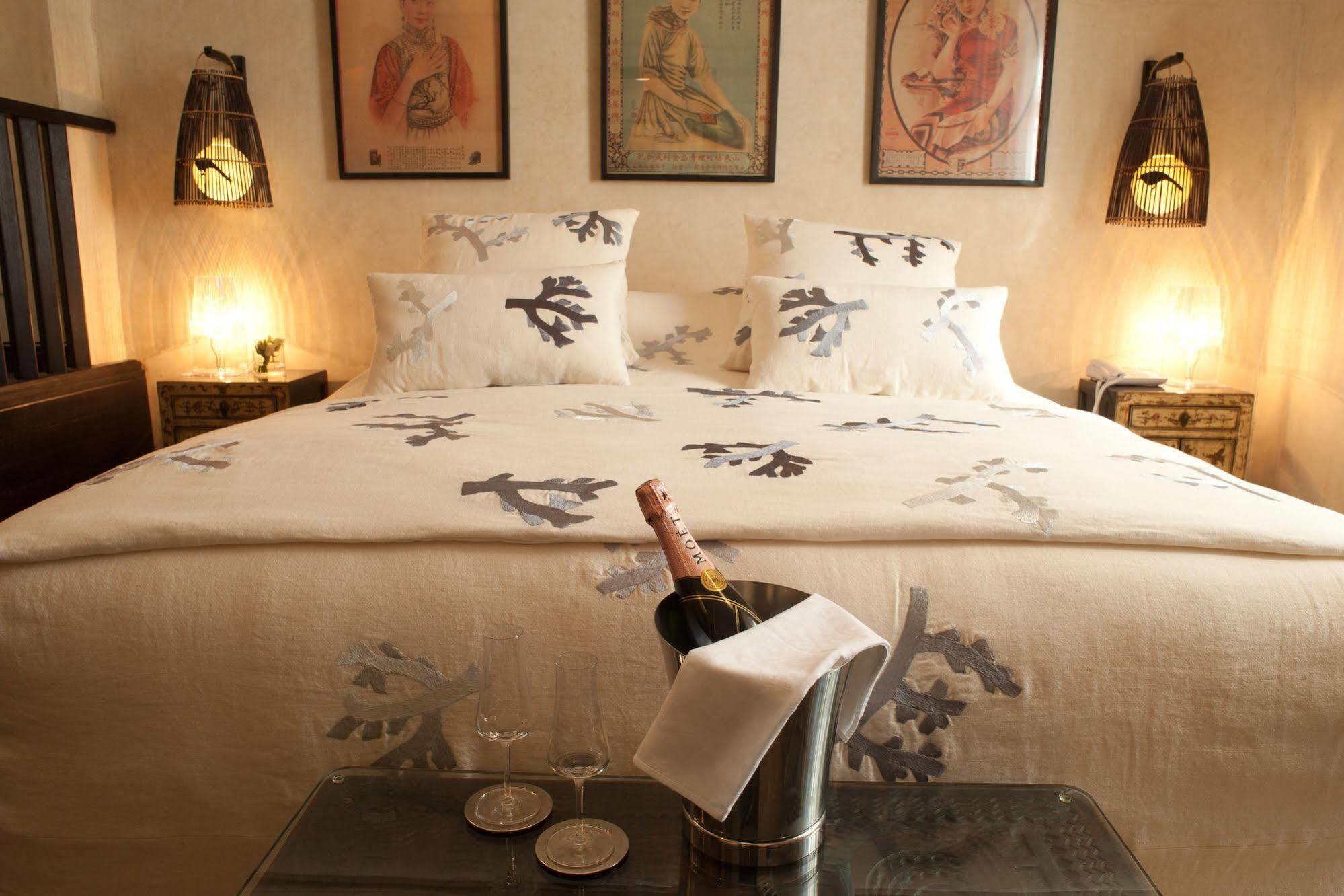 Tigmiza Boutique Hotel & Spa Ouled Jelal Cameră foto A bedroom at the hotel